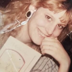 Meet your Posher, Jules